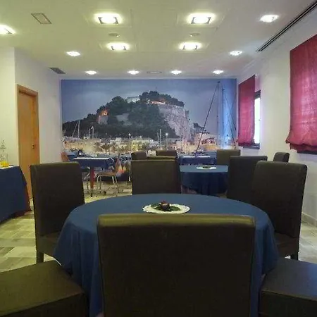 Hotel Castillo 2*