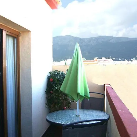 Hotel Castillo 2*