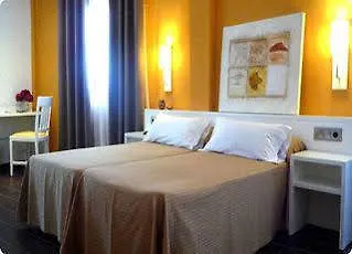 Hotel Castillo 2*