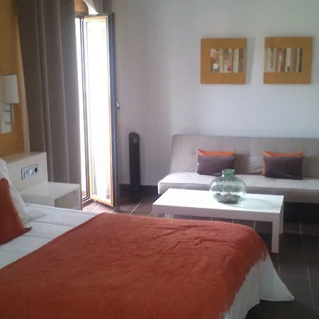 Hotel Castillo 2*