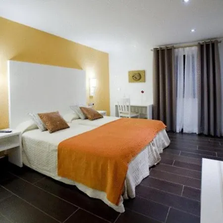 Castillo Hotel 2*